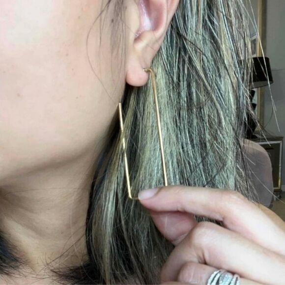 Y2K Gold Filled Geometric Huggie Hoop Minimalist Boujee Earrings - Picture 6 of 8